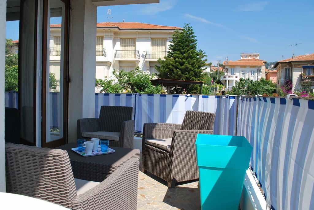 Grand Appartement Terrasse Parking Nizza Exterior foto